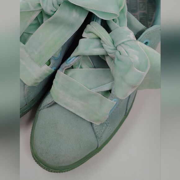 Puma Heart Reset Suede Velvet Bow Sneakers Shoes Sz 10 - Picture 8 of 16